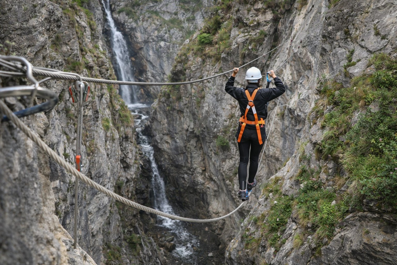 Via ferrata de la Cascade de la Fraîche à Pralognan